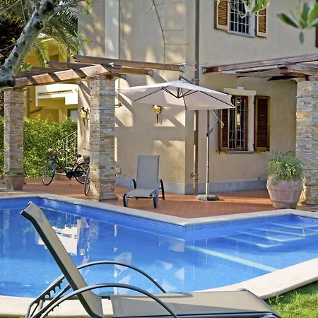 Roberto By Interhome
