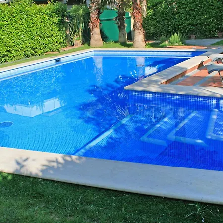 Roberto By Interhome * Forte dei Marmi