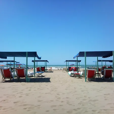 Roberto By Interhome Forte dei Marmi